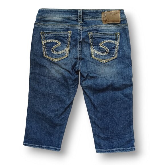Silver Jeans November Capri Shorts Bermuda Lowrise Medium Wash Juniors Size 27 - Picture 2 of 10